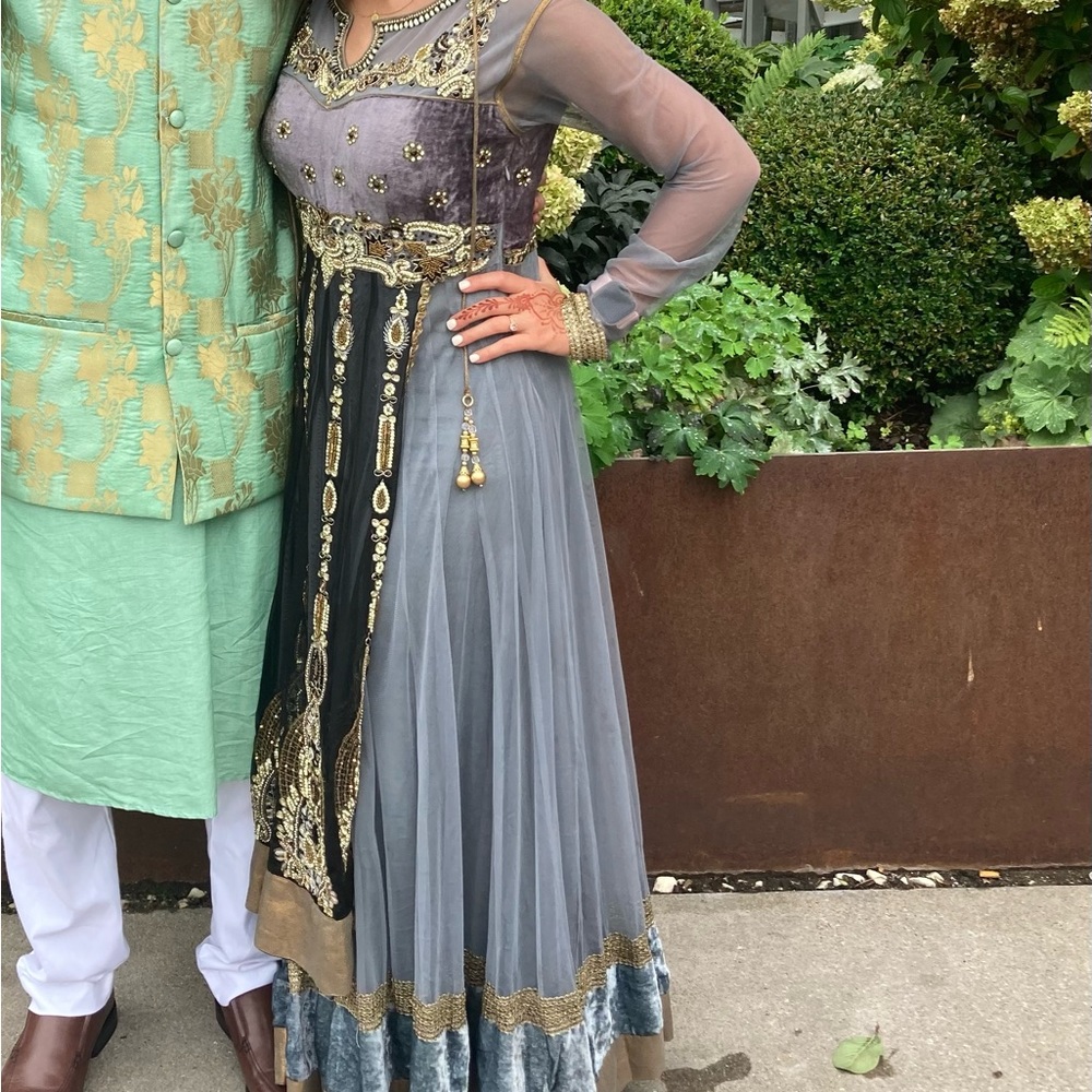 Beautiful Indian dress perfect for formal events